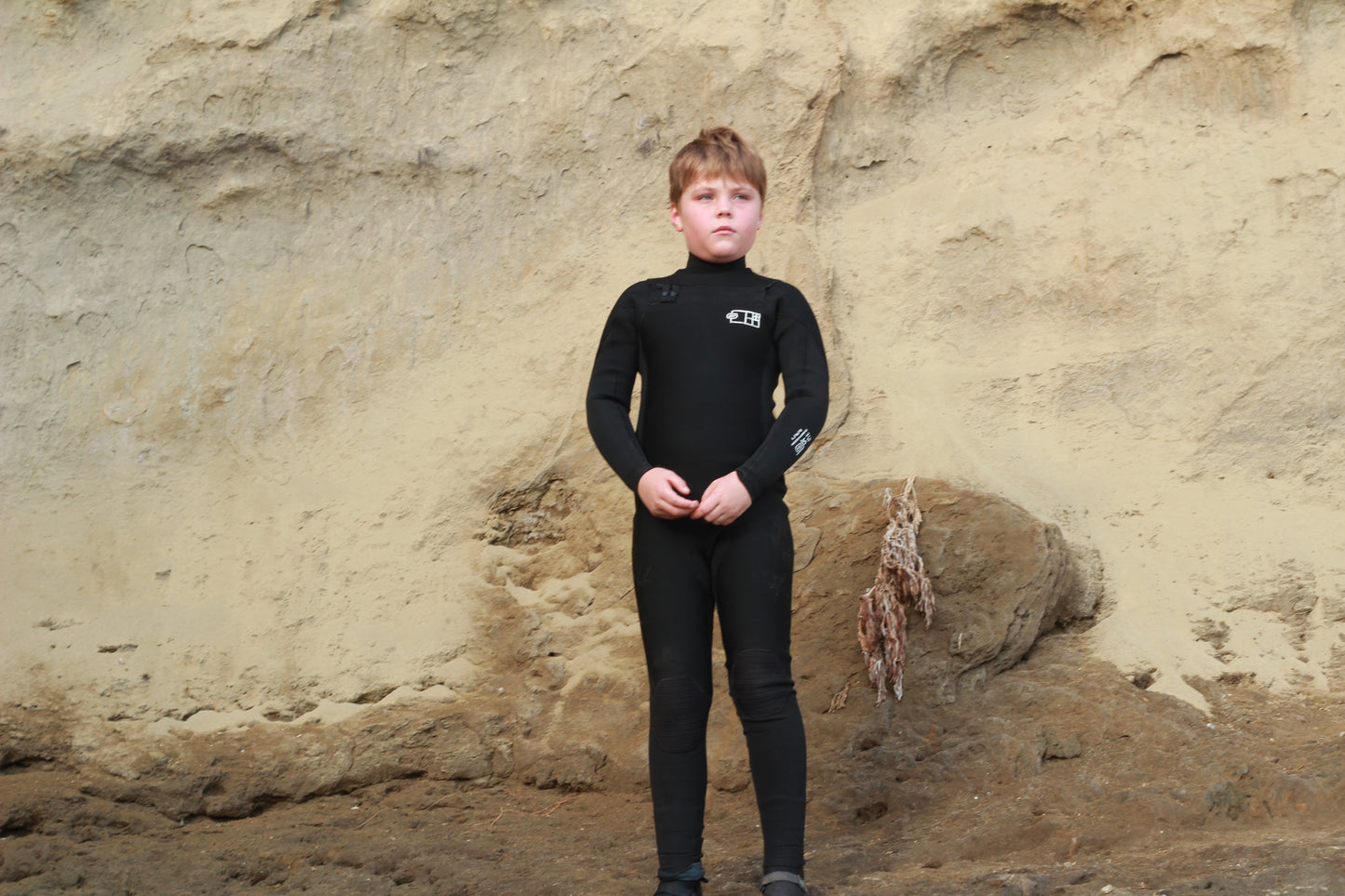 Wetsuit & Booty Rental