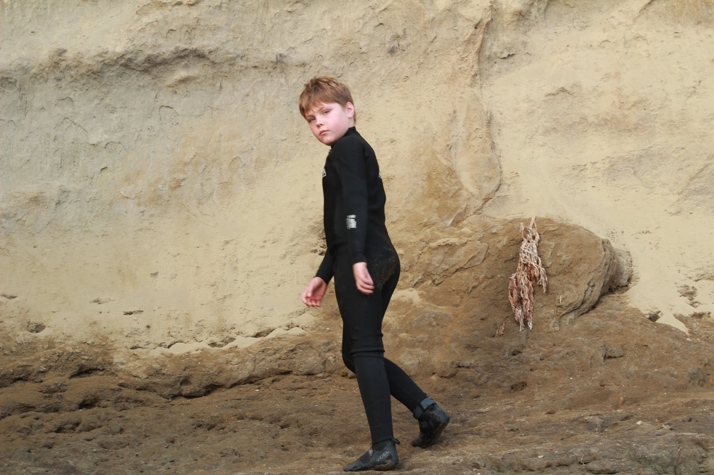 Wetsuit & Booty Rental